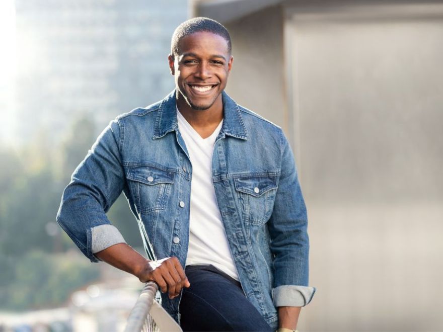 Restoring single teeth to full smiles